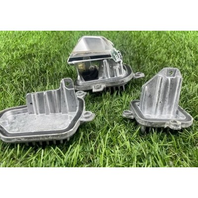 Правый модуль внутреннего засвета фары 63117428788 BMW X1 / X2 F48 / F39 аналог новый