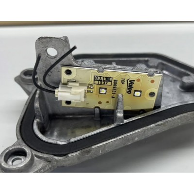 LED модуль деннних ходових вогнів BMW X1 F48/F39 7428791 7428792 Лівий / Правий 90068144 90068145