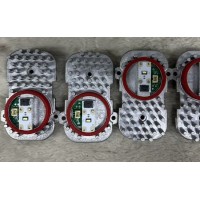 Новый оригинальный LED модуль дневных ходовых огней на BMW 1305715084 63117263051 5L0941645